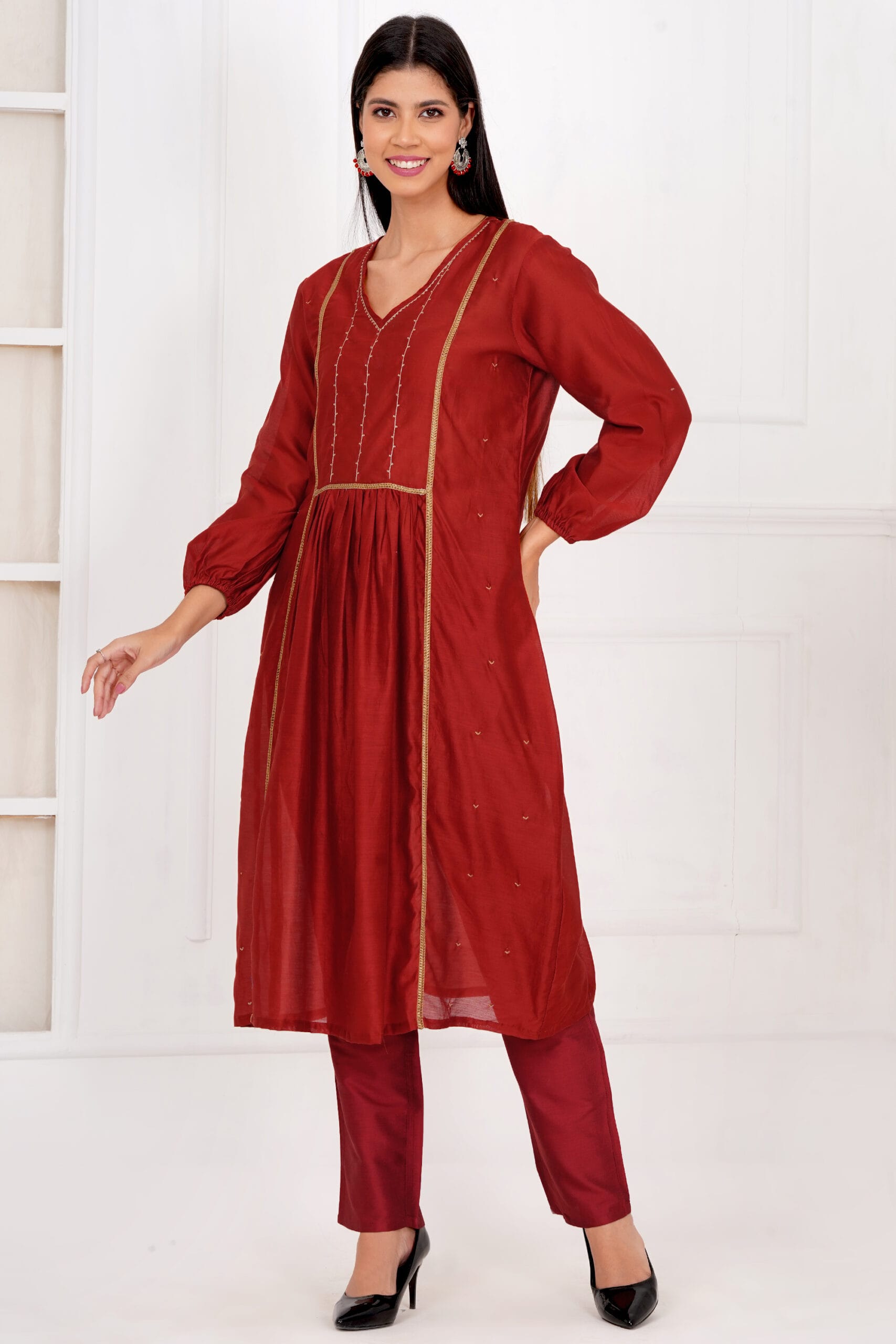 Maroon chanderi hand embroidered front gather kurta pants sets